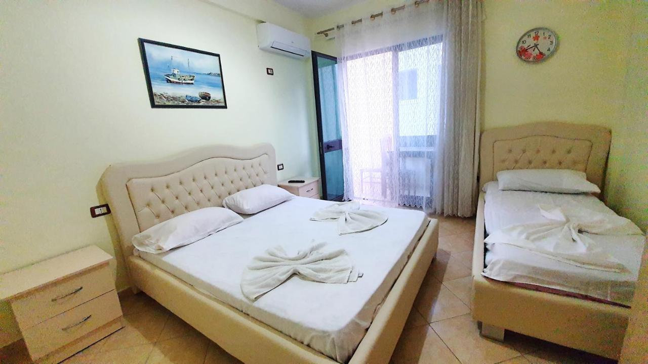 Vila Vera Дуррес Экстерьер фото
